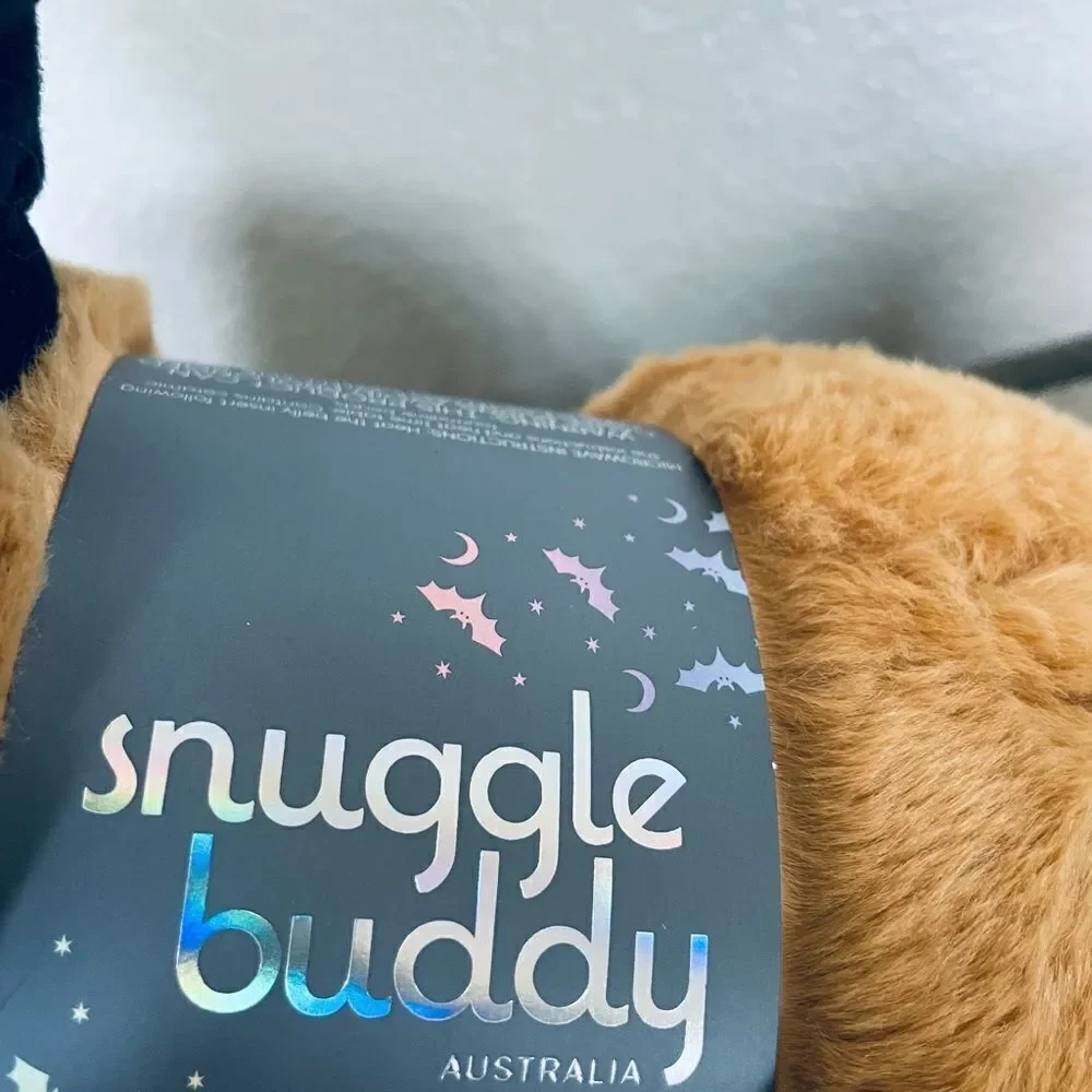 N/A nwt snuggle